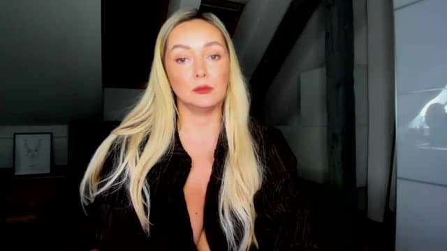 Gallery image thumbnail from Mi_Ha's myfreecams stream on, 07/30/2026, 14:06 image 3 of 20