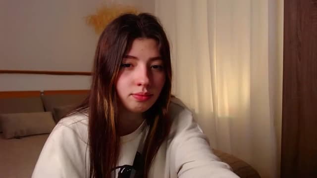 Gallery image thumbnail from Mi__a's myfreecams stream on, 04/09/2023, 14:34 image 5 of 20
