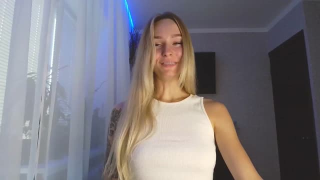 Gallery image thumbnail from Milaa's myfreecams stream on, 08/22/2024, 17:00 image 5 of 20
