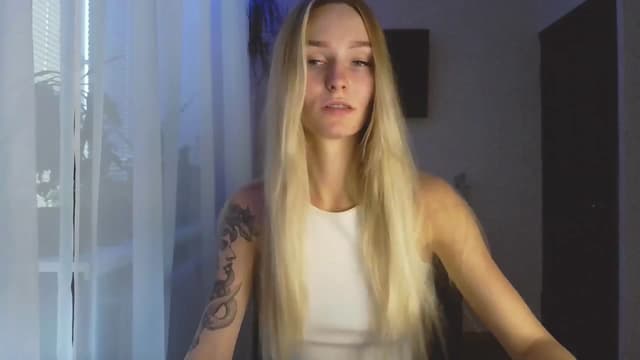 Gallery image thumbnail from Milaa's myfreecams stream on, 08/22/2024, 17:00 image 1 of 20