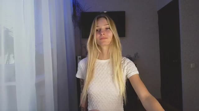 Gallery image thumbnail from Milaa's myfreecams stream on, 09/02/2024, 16:16 image 6 of 20