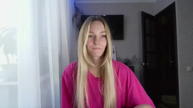 Gallery image thumbnail from Milaa's myfreecams stream on, 09/16/2024, 14:13 image 12 of 20