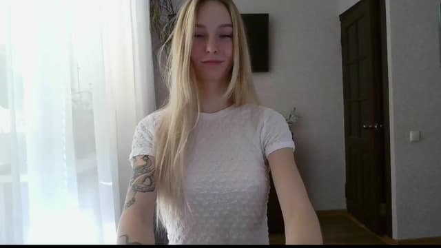Gallery image thumbnail from Milaa's myfreecams stream on, 09/20/2024, 07:10 image 17 of 20