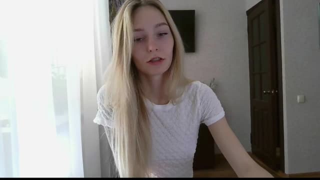 Gallery image thumbnail from Milaa's myfreecams stream on, 09/20/2024, 07:10 image 12 of 20