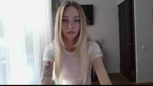 Gallery image thumbnail from Milaa's myfreecams stream on, 09/20/2024, 07:10 image 10 of 20