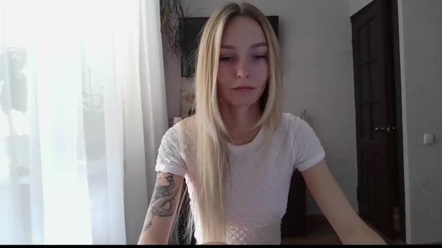 Gallery image thumbnail from Milaa's myfreecams stream on, 09/20/2024, 07:10 image 9 of 20