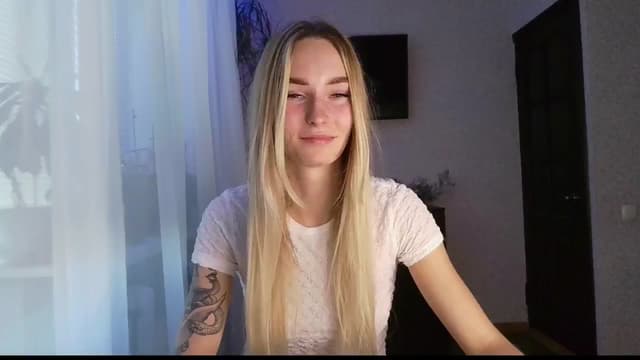 Gallery image thumbnail from Milaa's myfreecams stream on, 09/21/2024, 15:03 image 12 of 20