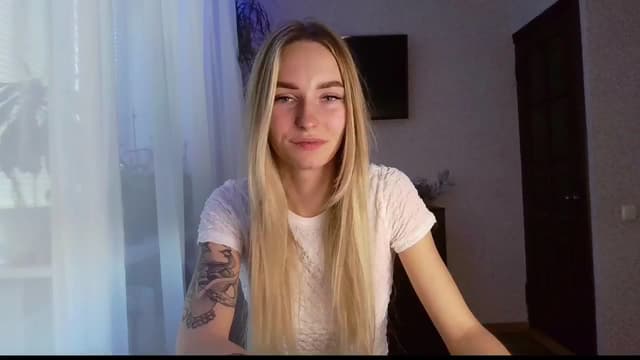 Gallery image thumbnail from Milaa's myfreecams stream on, 09/21/2024, 15:03 image 10 of 20