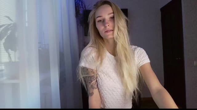 Gallery image thumbnail from Milaa's myfreecams stream on, 09/23/2024, 15:54 image 7 of 20