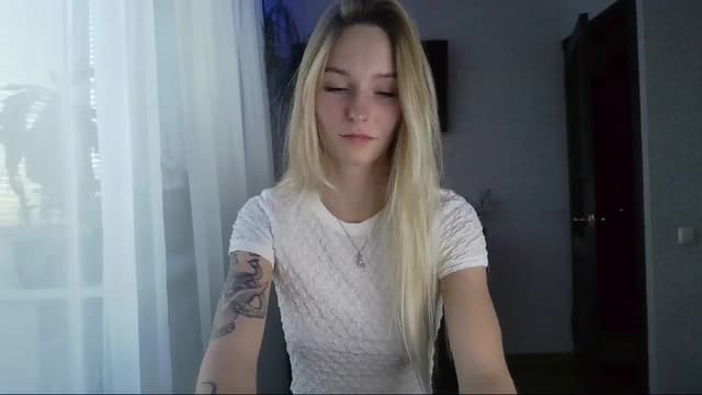 Gallery image thumbnail from Milaa's myfreecams stream on, 10/05/2024, 15:34 image 3 of 20