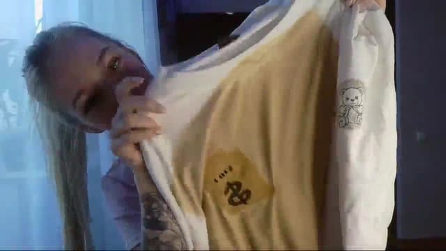 Gallery image thumbnail from Milaa's myfreecams stream on, 10/08/2024, 13:38 image 5 of 20