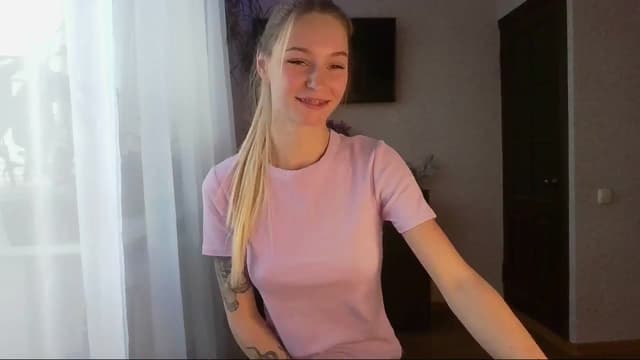 Gallery image thumbnail from Milaa's myfreecams stream on, 10/08/2024, 13:38 image 4 of 20