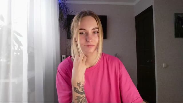 Gallery image thumbnail from Milaa's myfreecams stream on, 10/16/2024, 05:41 image 15 of 20