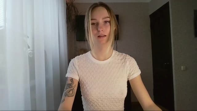 Gallery image thumbnail from Milaa's myfreecams stream on, 10/25/2024, 06:44 image 10 of 20