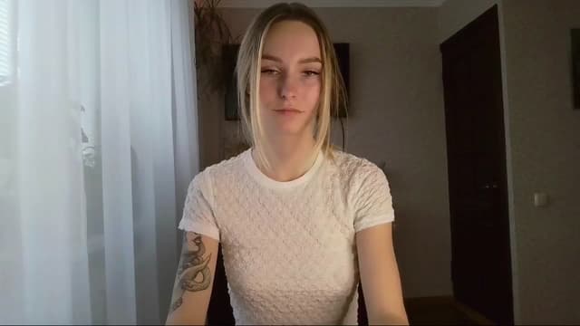 Gallery image thumbnail from Milaa's myfreecams stream on, 10/25/2024, 06:44 image 11 of 20