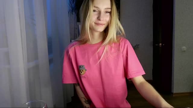 Gallery image thumbnail from Milaa's myfreecams stream on, 11/03/2024, 15:34 image 16 of 20