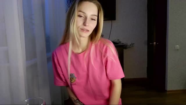 Gallery image thumbnail from Milaa's myfreecams stream on, 11/03/2024, 15:34 image 15 of 20