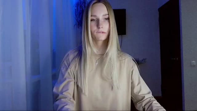 Gallery image thumbnail from Milaa's myfreecams stream on, 11/08/2024, 14:07 image 2 of 20