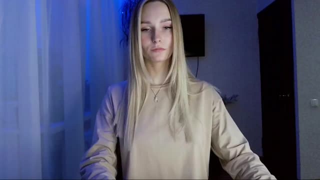 Gallery image thumbnail from Milaa's myfreecams stream on, 11/08/2024, 14:07 image 8 of 20