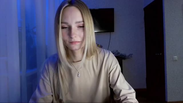 Gallery image thumbnail from Milaa's myfreecams stream on, 11/08/2024, 15:00 image 18 of 20