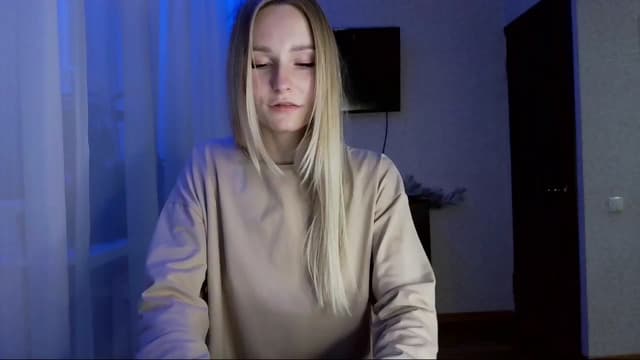 Gallery image thumbnail from Milaa's myfreecams stream on, 11/08/2024, 15:00 image 15 of 20