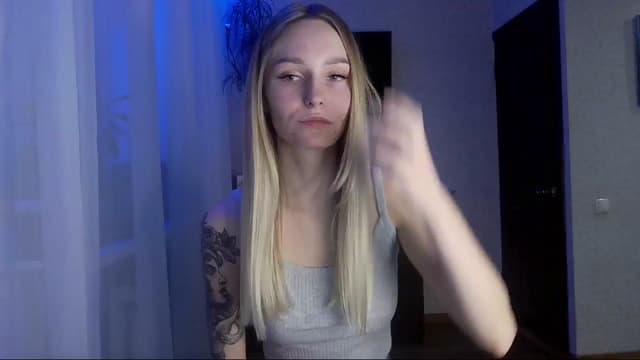 Gallery image thumbnail from Milaa's myfreecams stream on, 11/14/2024, 15:29 image 19 of 20