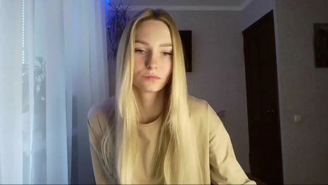 Gallery image thumbnail from Milaa's myfreecams stream on, 11/18/2024, 07:28 image 3 of 20