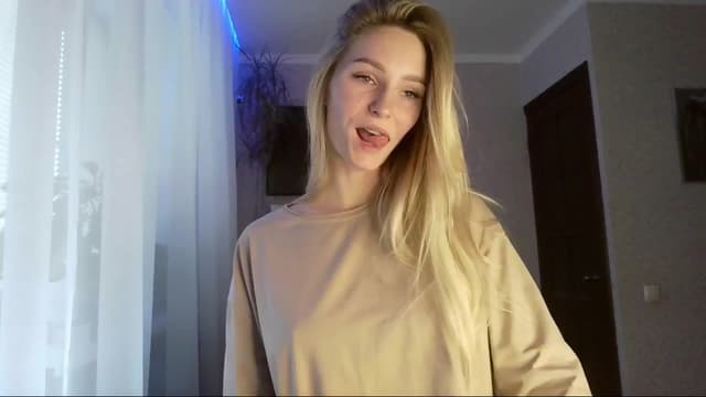 Gallery image thumbnail from Milaa's myfreecams stream on, 11/18/2024, 07:28 image 13 of 20