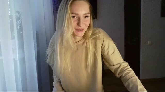 Gallery image thumbnail from Milaa's myfreecams stream on, 11/18/2024, 07:28 image 9 of 20