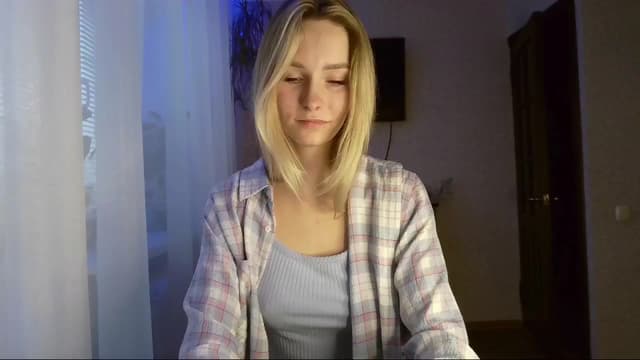 Gallery image thumbnail from Milaa's myfreecams stream on, 12/02/2024, 08:30 image 7 of 20