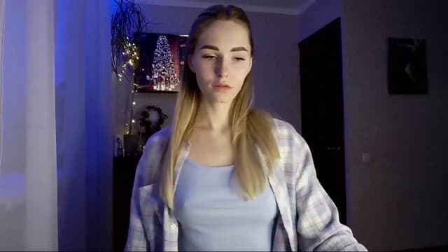 Gallery image thumbnail from Milaa's myfreecams stream on, 12/08/2024, 14:44 image 8 of 20