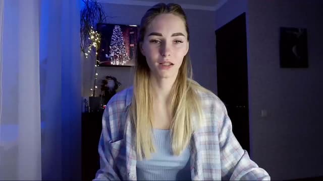 Gallery image thumbnail from Milaa's myfreecams stream on, 12/08/2024, 14:44 image 11 of 20