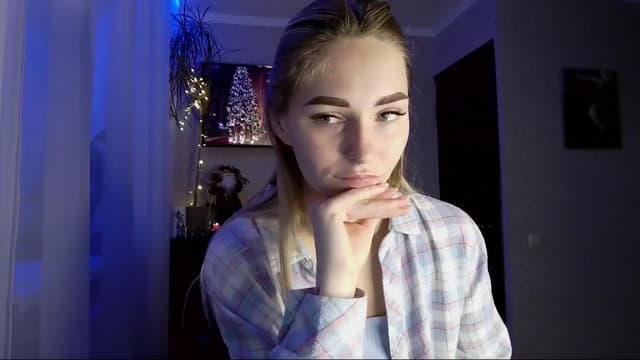Gallery image thumbnail from Milaa's myfreecams stream on, 12/08/2024, 15:16 image 12 of 20