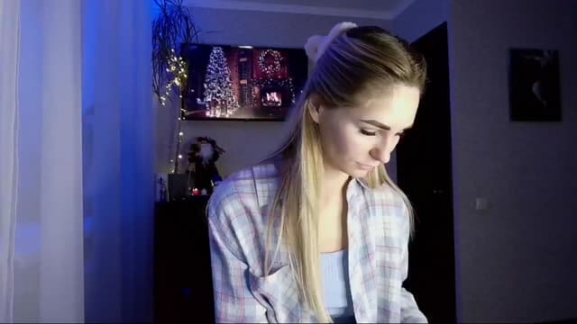 Gallery image thumbnail from Milaa's myfreecams stream on, 12/08/2024, 15:16 image 20 of 20