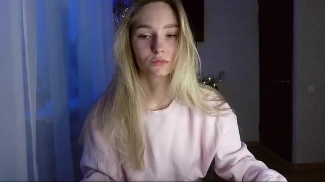 Gallery image thumbnail from Milaa's myfreecams stream on, 12/24/2024, 14:03 image 12 of 20