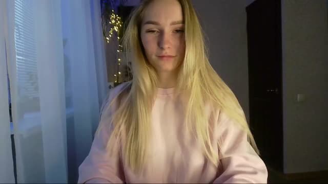 Gallery image thumbnail from Milaa's myfreecams stream on, 12/26/2024, 07:01 image 18 of 20