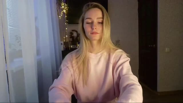Gallery image thumbnail from Milaa's myfreecams stream on, 12/26/2024, 07:01 image 12 of 20