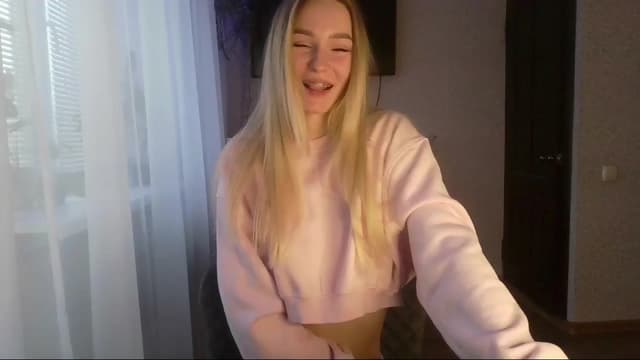 Gallery image thumbnail from Milaa's myfreecams stream on, 01/03/2025, 07:14 image 5 of 20