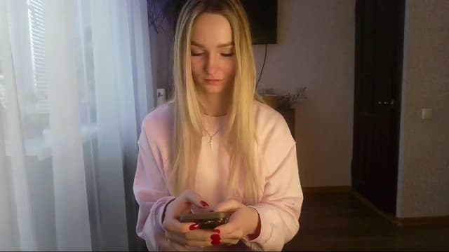 Gallery image thumbnail from Milaa's myfreecams stream on, 01/03/2025, 07:50 image 17 of 20