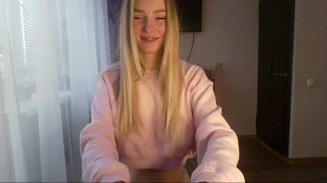 Gallery image thumbnail from Milaa's myfreecams stream on, 01/03/2025, 07:50 image 7 of 20