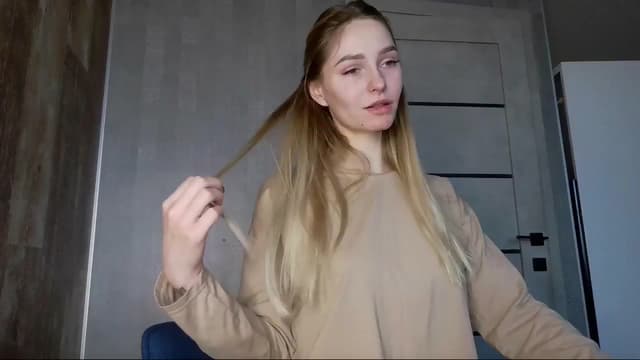 Gallery image thumbnail from Milaa's myfreecams stream on, 01/28/2025, 08:28 image 16 of 20