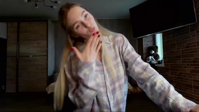 Gallery image thumbnail from Milaa's myfreecams stream on, 02/03/2025, 12:29 image 4 of 20