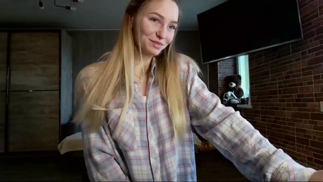 Gallery image thumbnail from Milaa's myfreecams stream on, 02/03/2025, 12:29 image 5 of 20