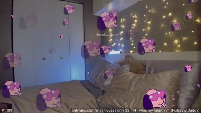 Gallery image thumbnail from Mirah's myfreecams stream on, 11/23/2022, 04:16 image 8 of 20