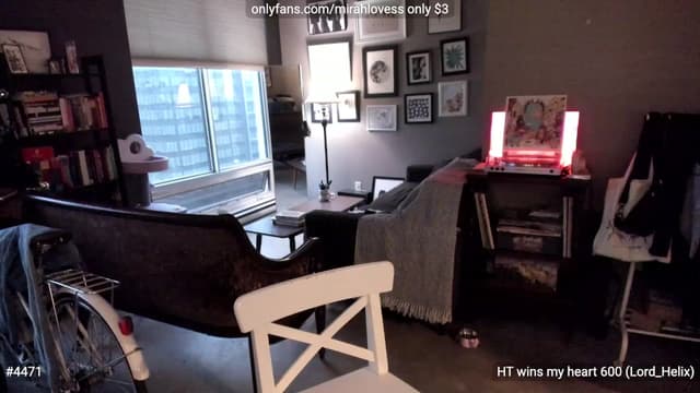 Gallery image thumbnail from Mirah's myfreecams stream on, 06/01/2023, 02:33 image 12 of 20