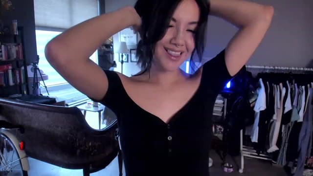 Gallery image thumbnail from Mirah's myfreecams stream on, 07/16/2023, 01:54 image 15 of 20