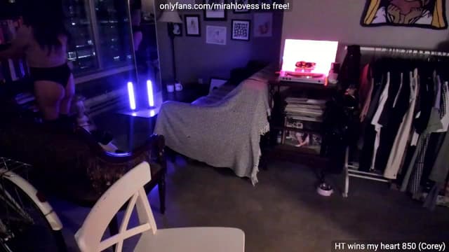 Gallery image thumbnail from Mirah's myfreecams stream on, 09/24/2023, 03:54 image 10 of 20