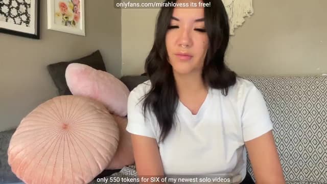 Gallery image thumbnail from Mirah's myfreecams stream on, 06/13/2024, 24:12 image 19 of 20