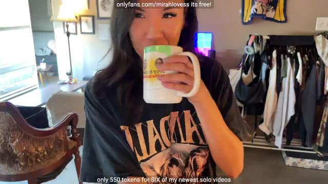 Gallery image thumbnail from Mirah's myfreecams stream on, 07/31/2024, 02:49 image 7 of 20