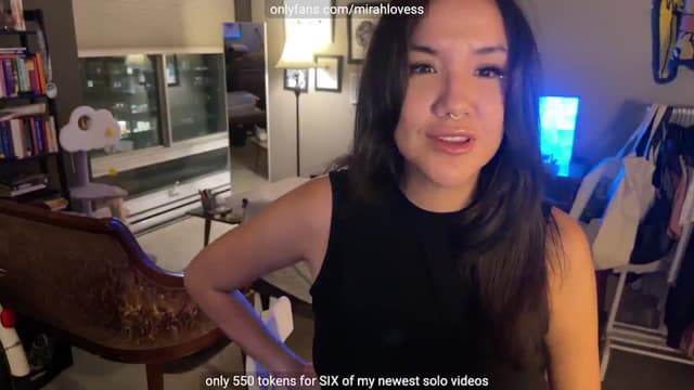 Gallery image thumbnail from Mirah's myfreecams stream on, 10/16/2024, 05:02 image 11 of 20